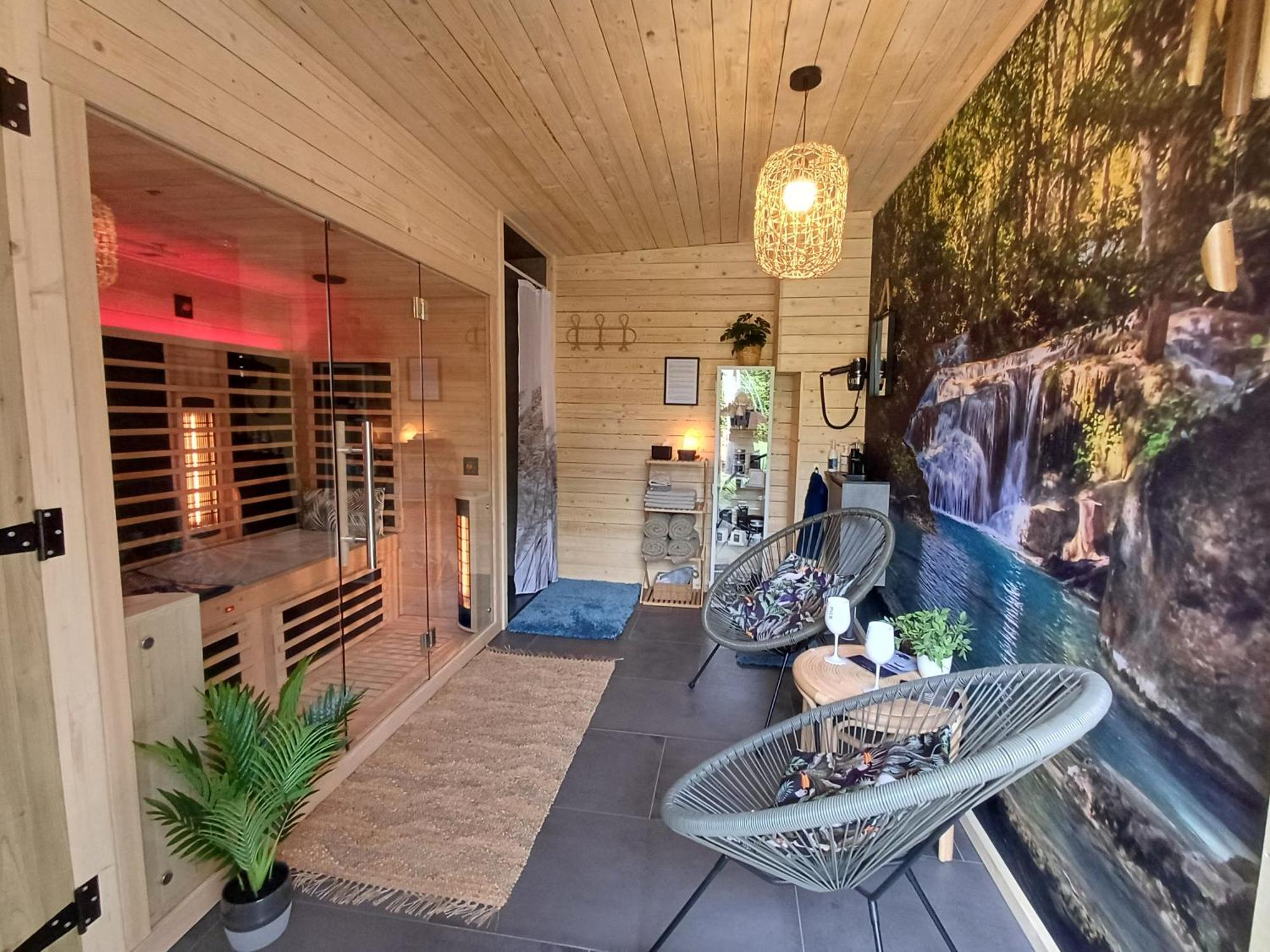 Entre Monts Et Collines B&B Et Spa En Option المظهر الخارجي الصورة