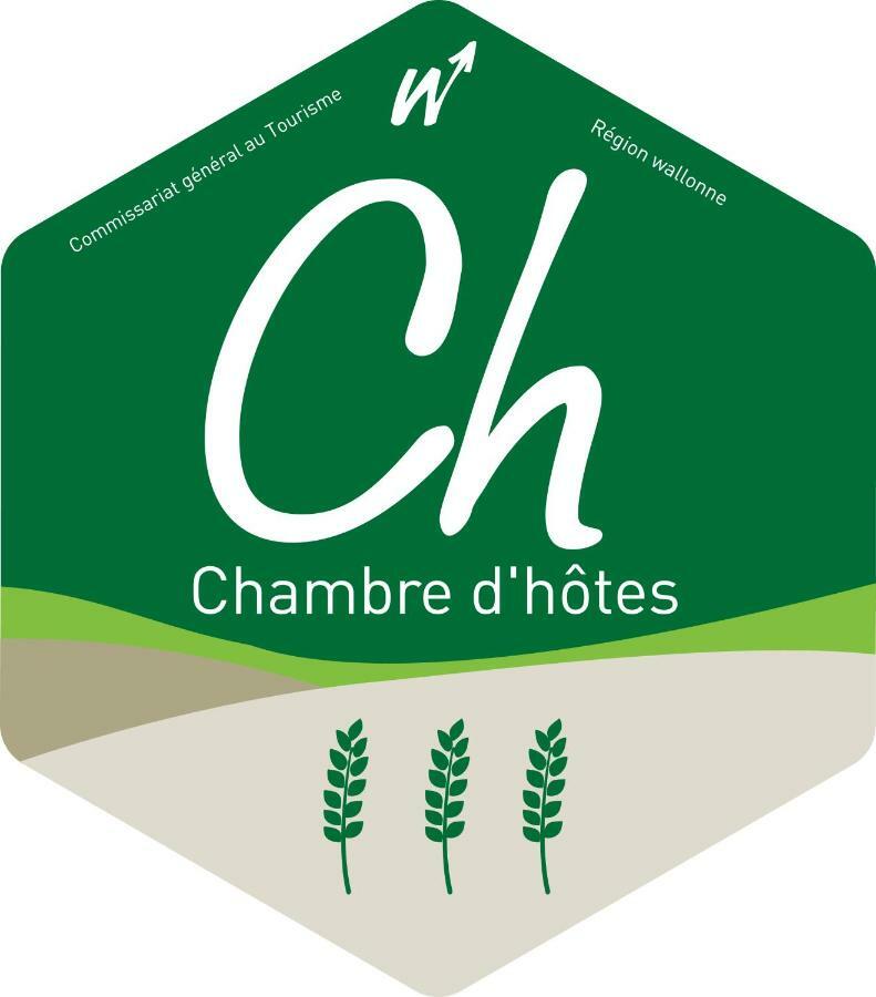Entre Monts Et Collines B&B Et Spa En Option المظهر الخارجي الصورة